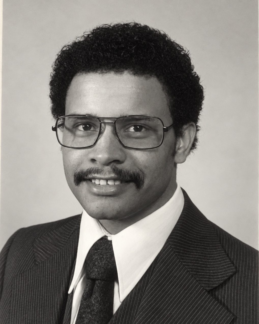 Sidney Strickland, official portrait